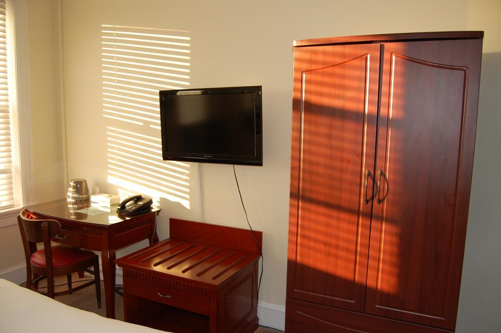 The Baron Hotel Washington Ngoại thất bức ảnh